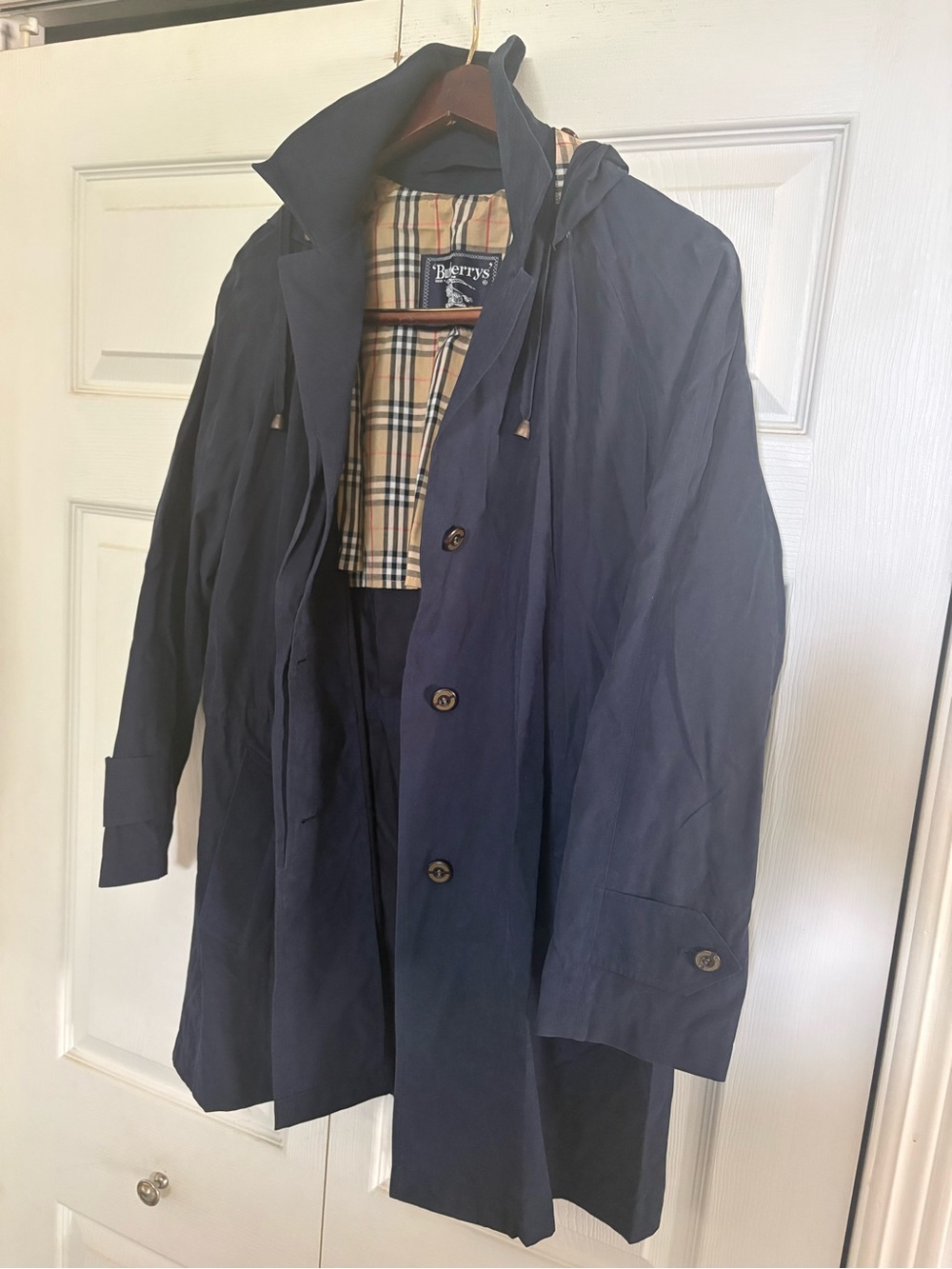 Burberry Navy Blue Men's Trench Coat with Signature Check Lining - Picture 3 of 8